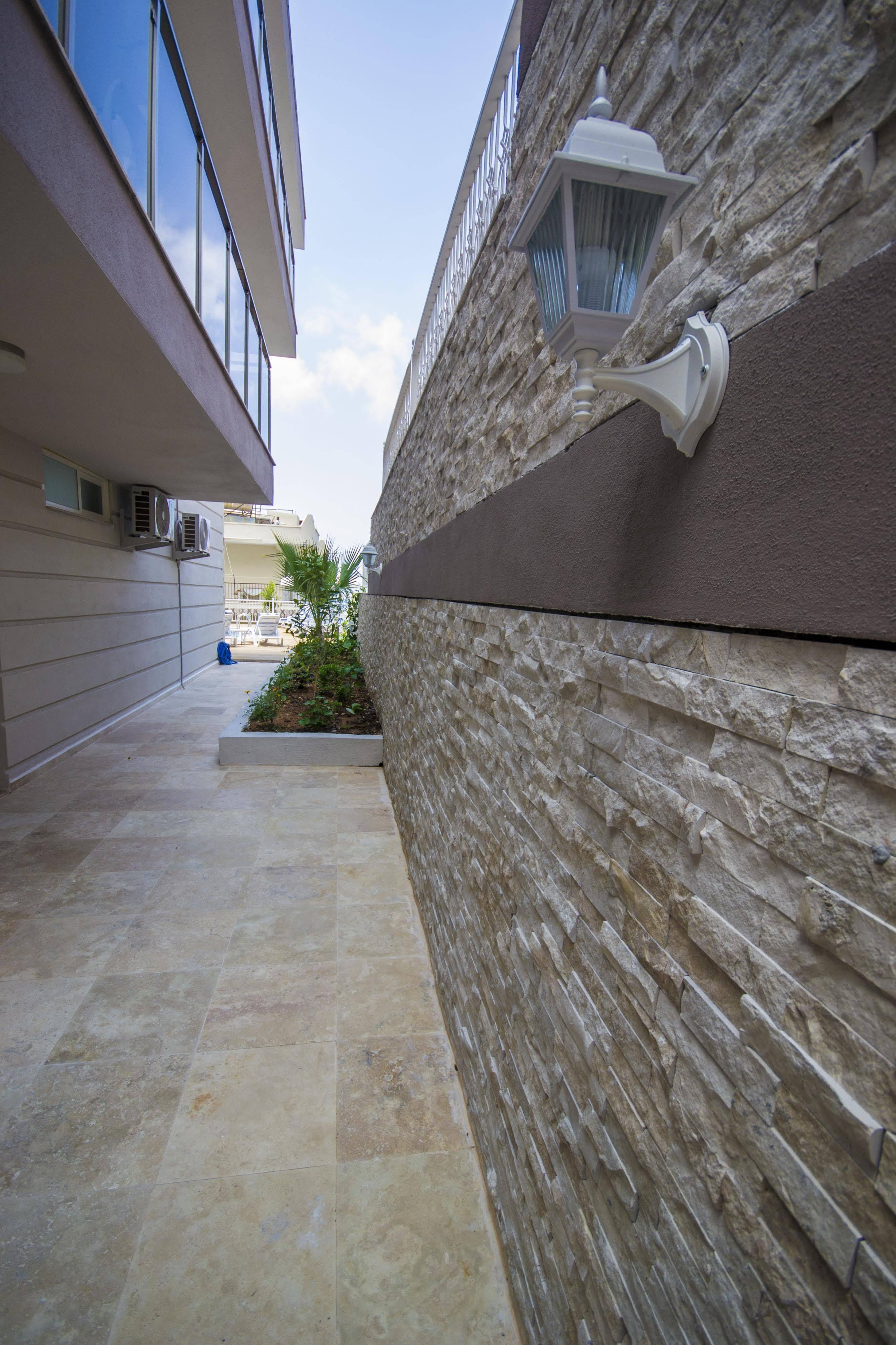 Kelebek Studio Apartments Kalkan Bagian luar foto