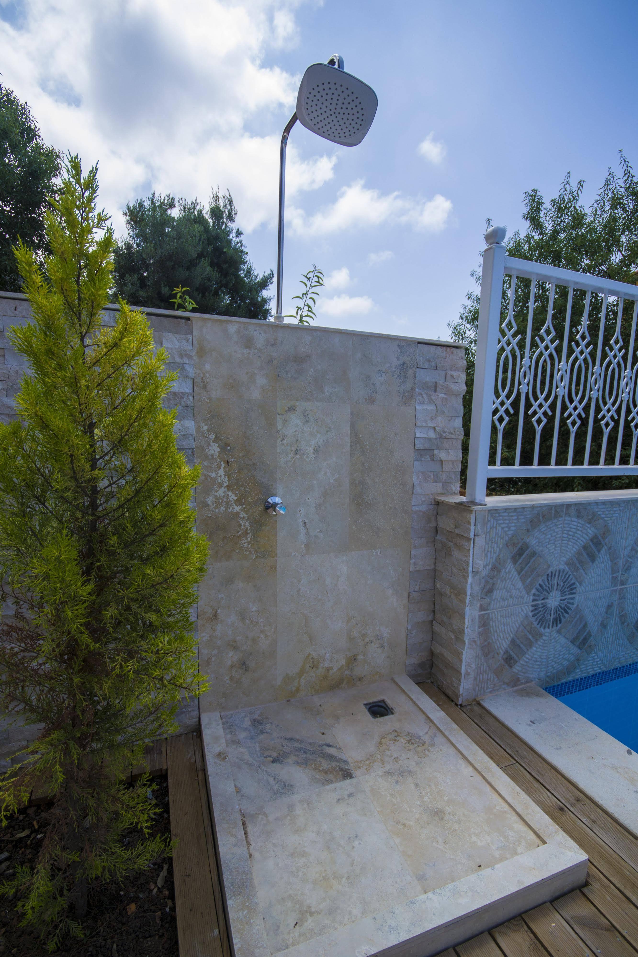 Kelebek Studio Apartments Kalkan Bagian luar foto